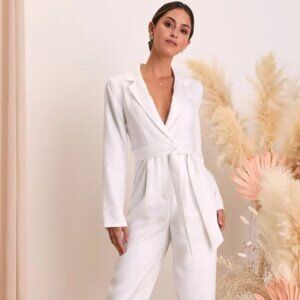 NWT! Lulus Upscale Romantic Ivory Floral Jacquard Collared Jumpsuit